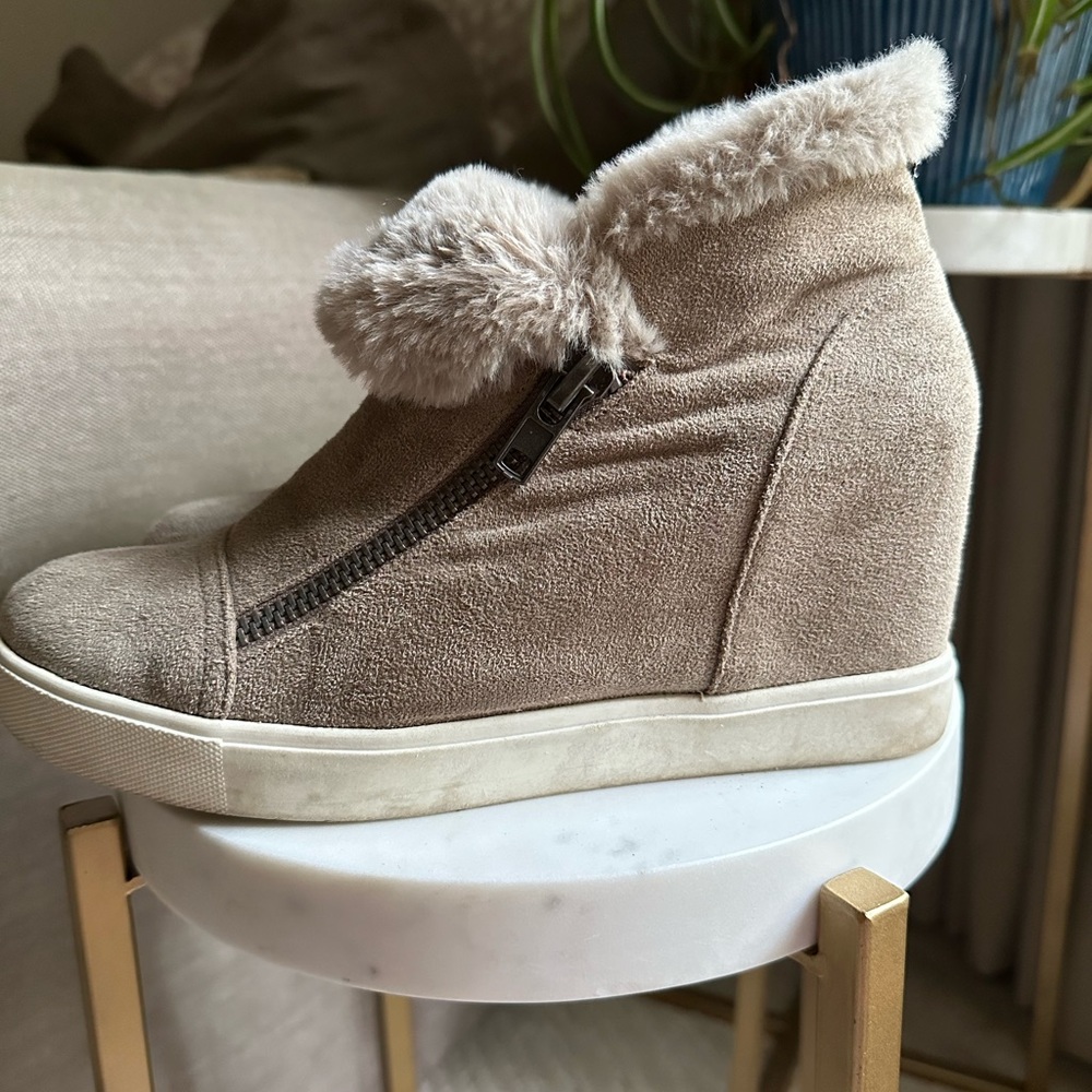 Coconuts by Matisse grey fur wedge sneakers